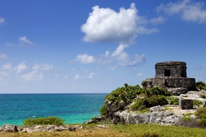 Mexican Temple ruins overlooking the sea